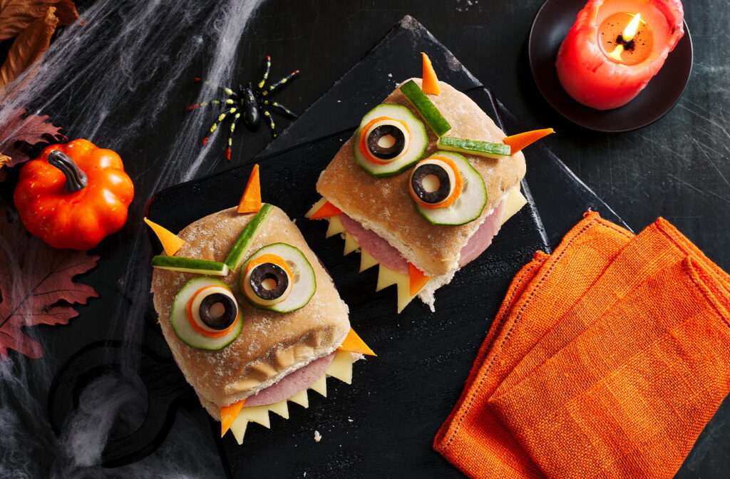 Halloween recipe - Ham and cheese monster rolls